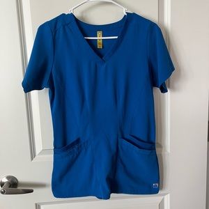 WonderWink Aero V neck scrub top